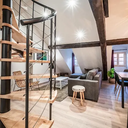 Coeur Vieille Apartment