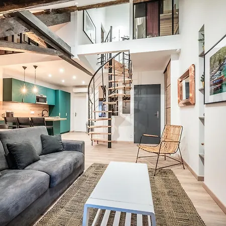 Coeur Vieille Apartment